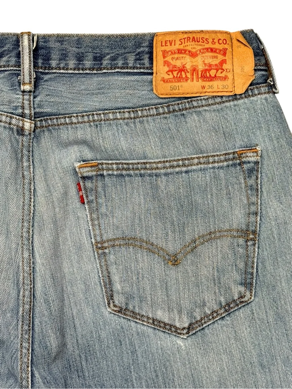 Levi’s 501 Original Fit Jeans Men’s 36x30 Light Wash Straight Leg Denim